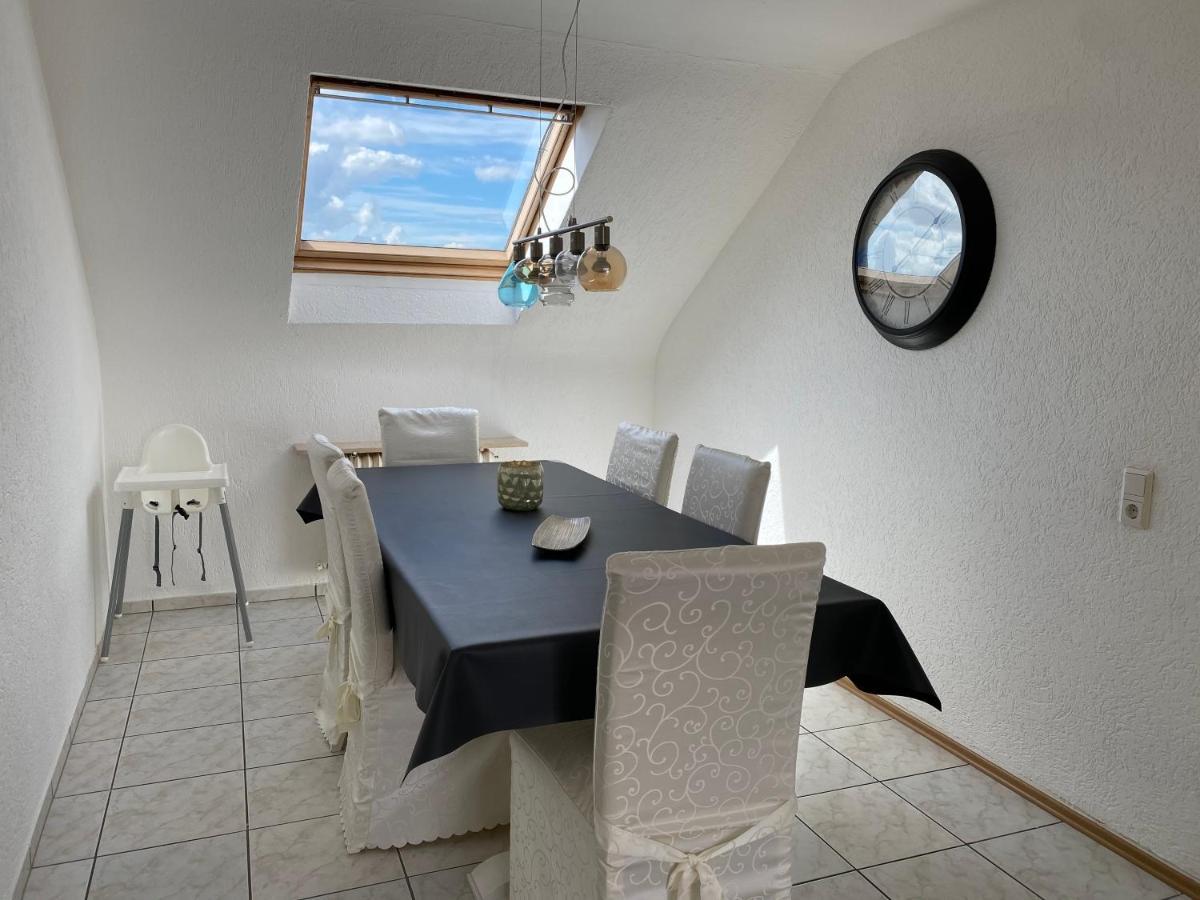 Moderne Ferien-Dachwohnung In Idyllischer Lage Neuweiler  Bagian luar foto